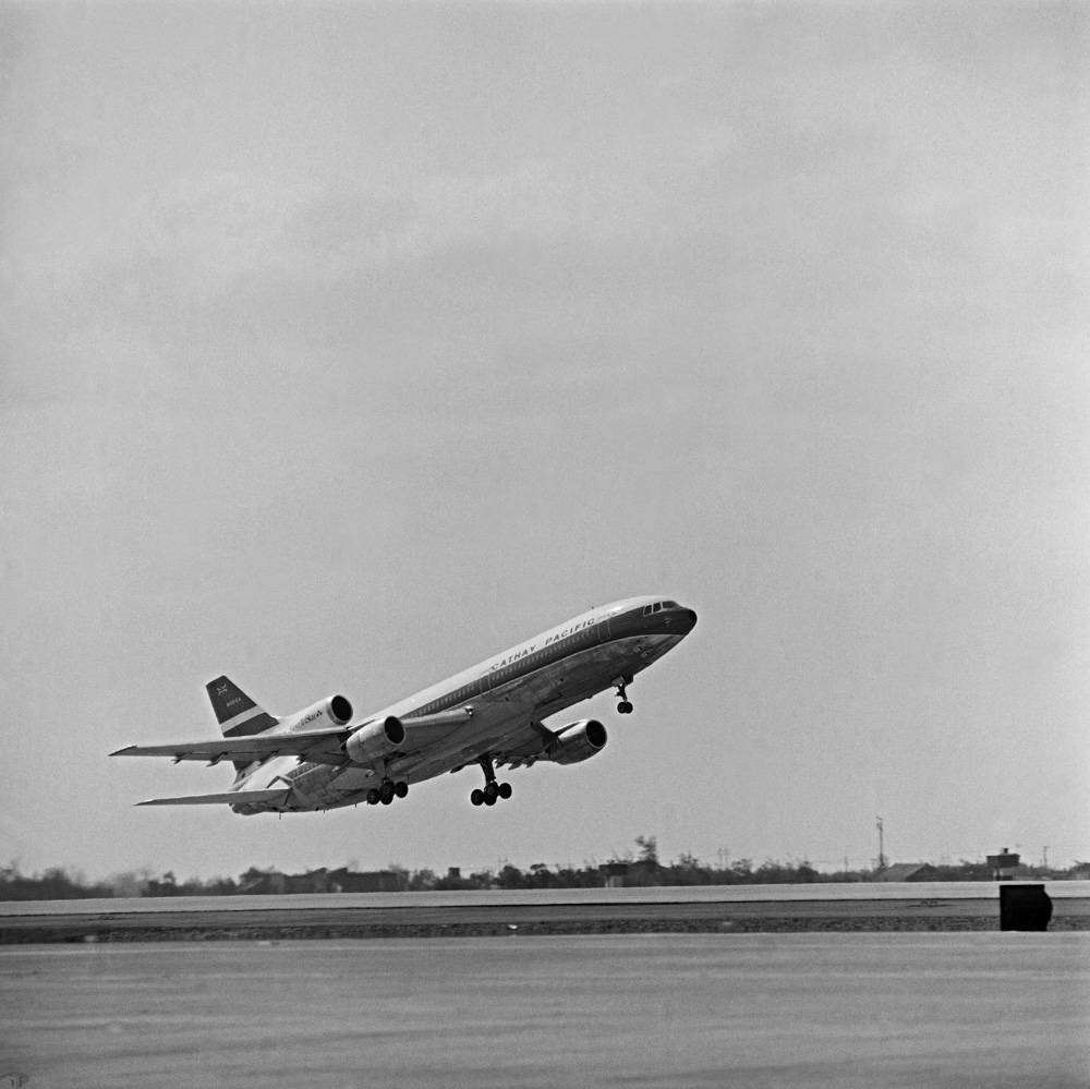 圖4 民國68年桃園國際機場飛機起飛
