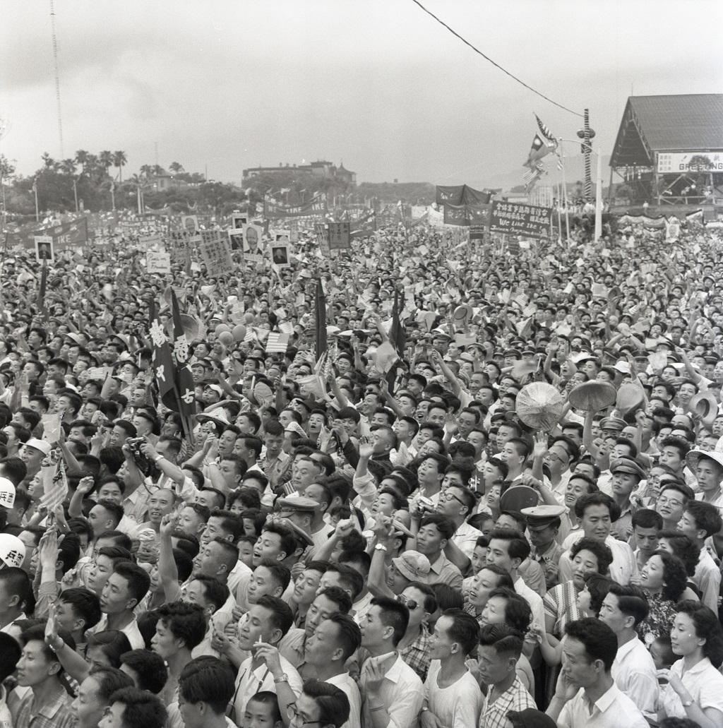 圖7 1960年，50萬民眾夾道歡迎艾森豪總統來臺訪問的盛況