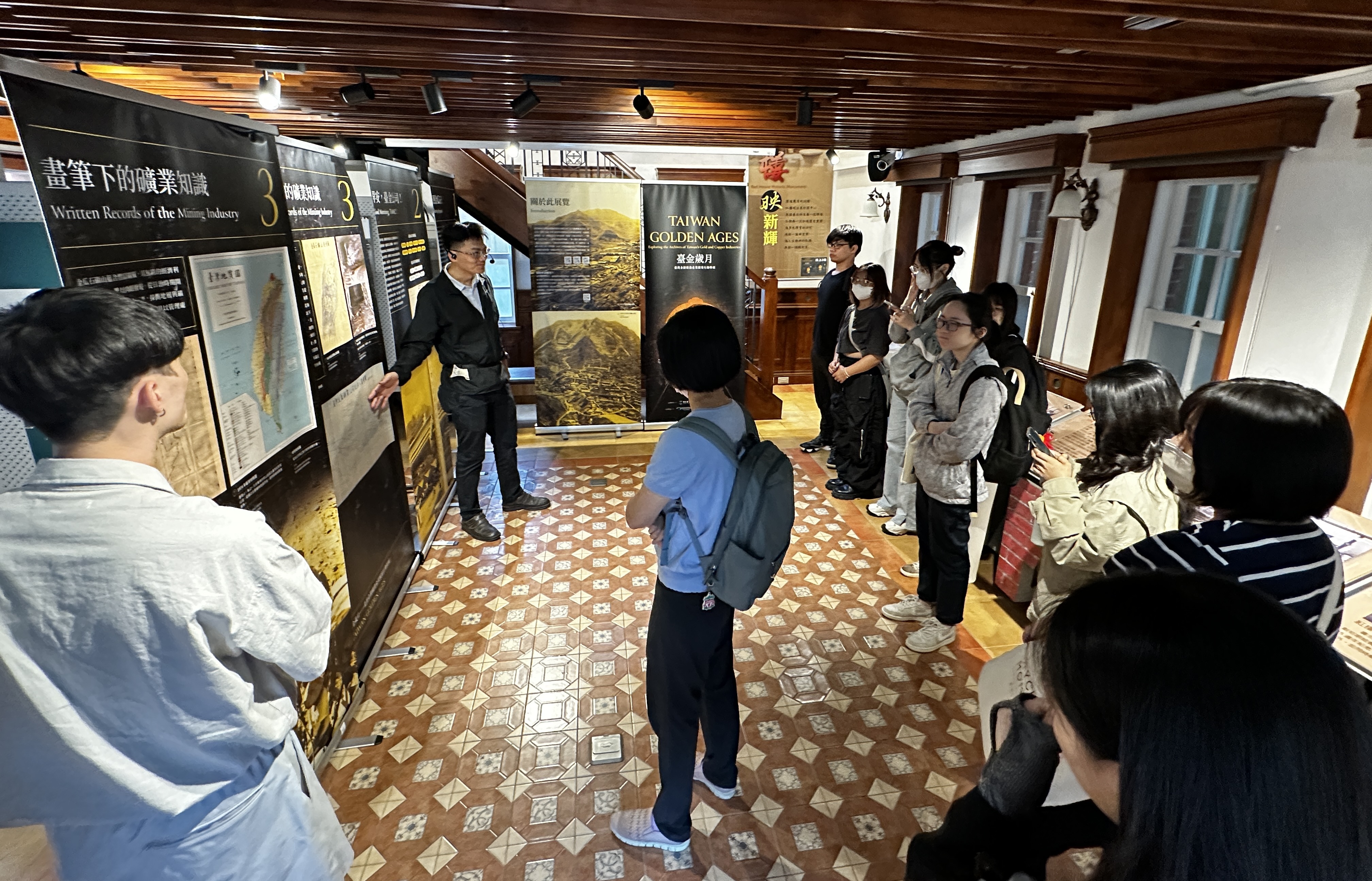 臺金歲月─臺灣金銅礦務產業檔案行動展_台北科技大學