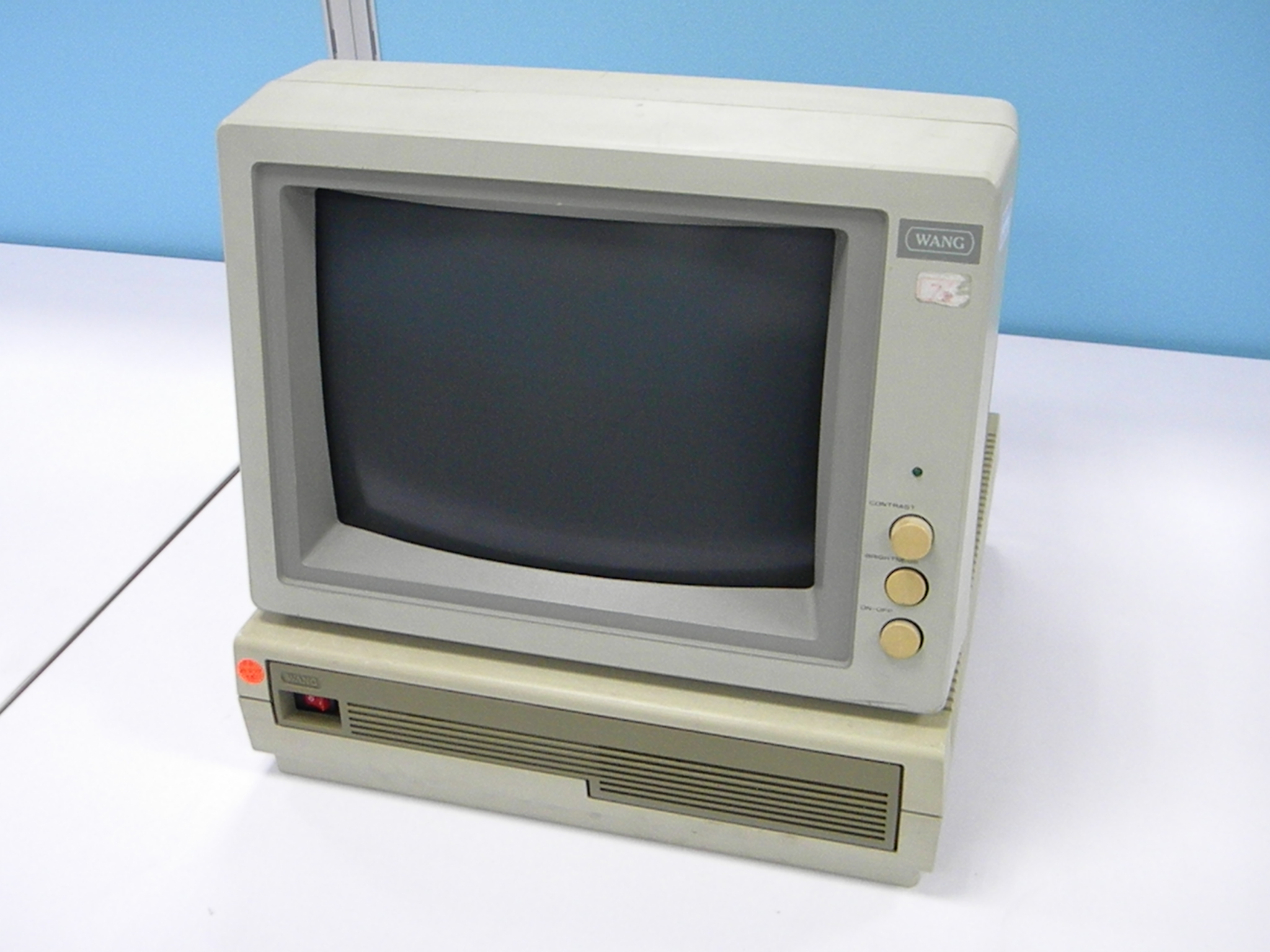 WANG Computer